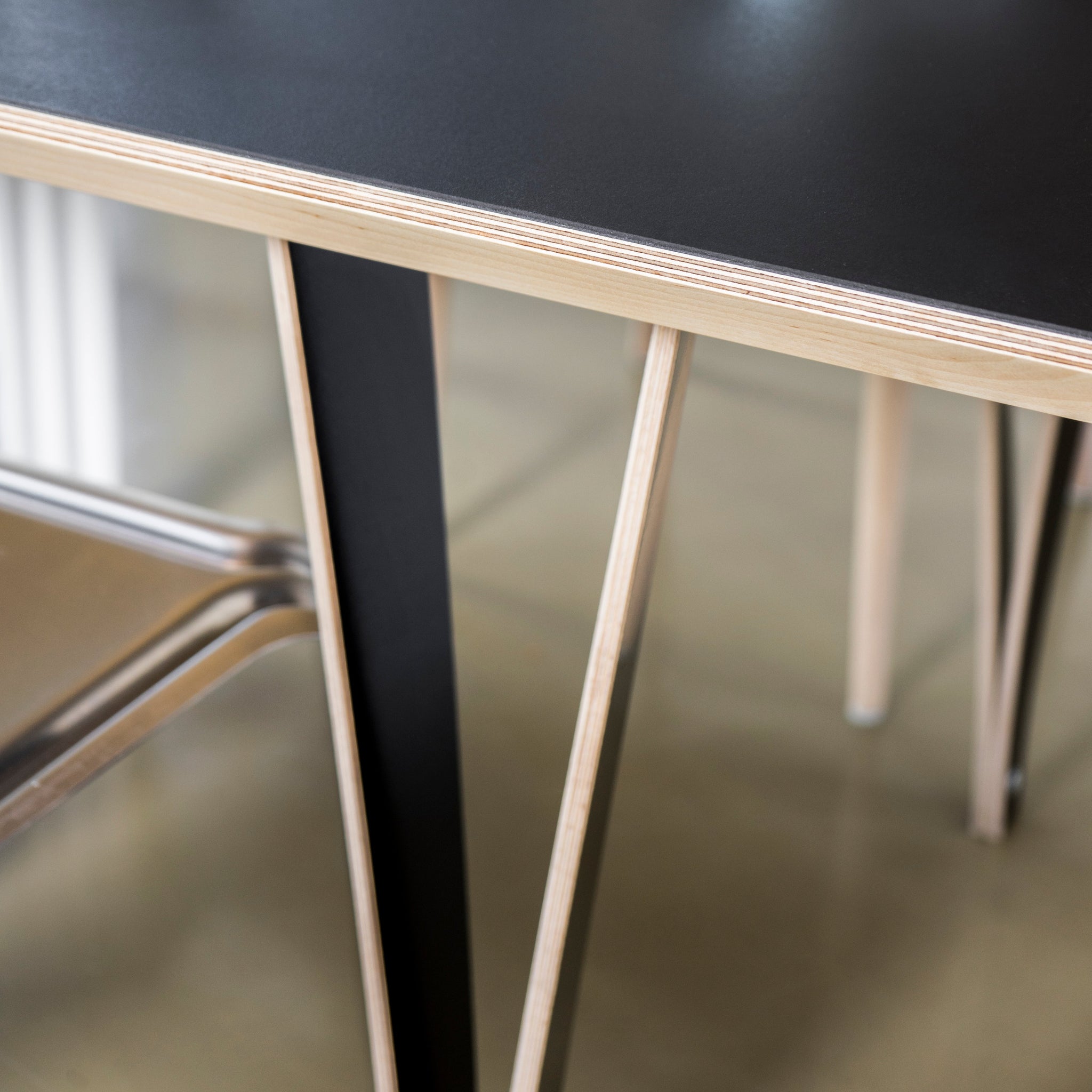 Moormann Spanoto Tisch (beste Ware – erste Wahl)