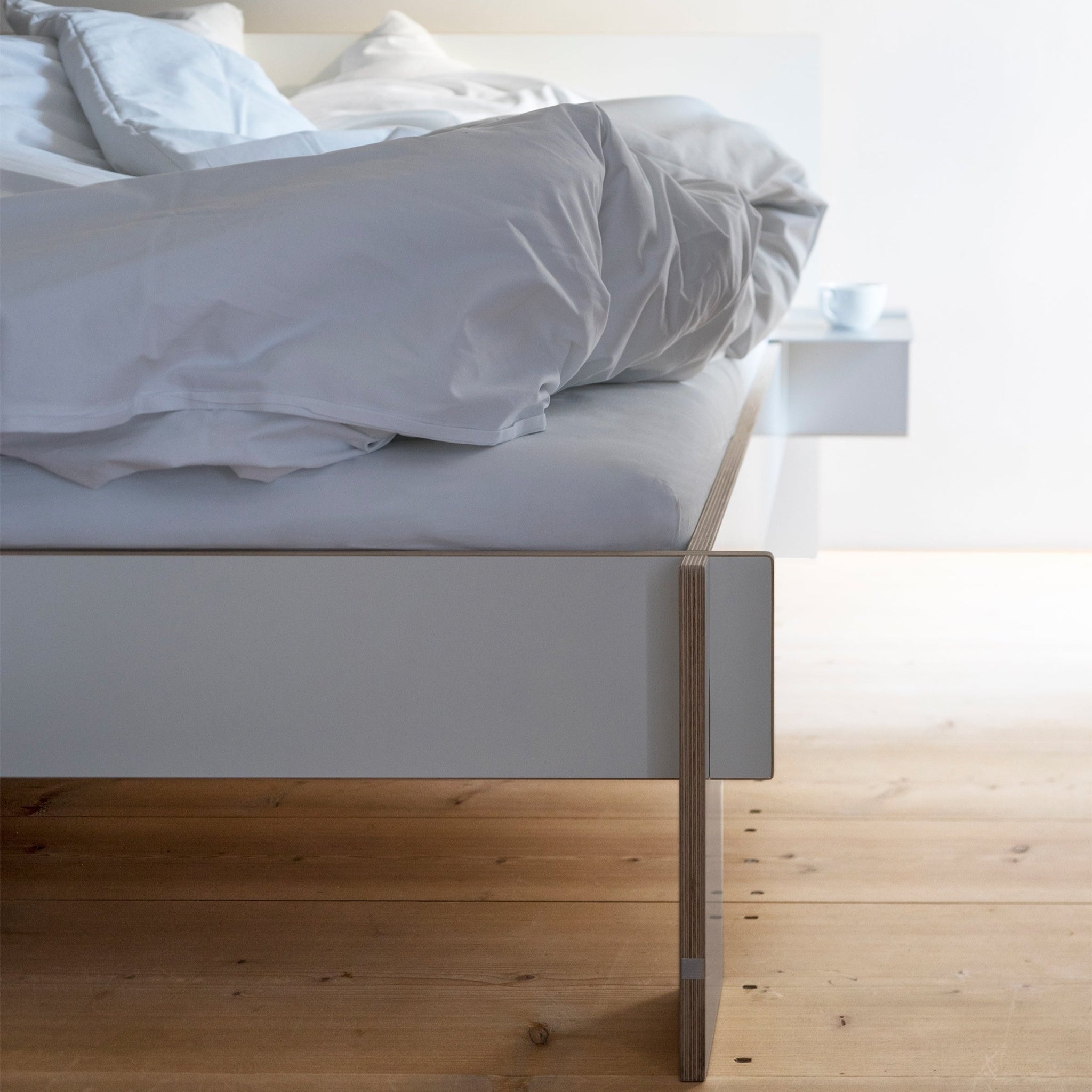 Nils Holger Moormann Siebenschlaefer Bett Designer Minimalistisch